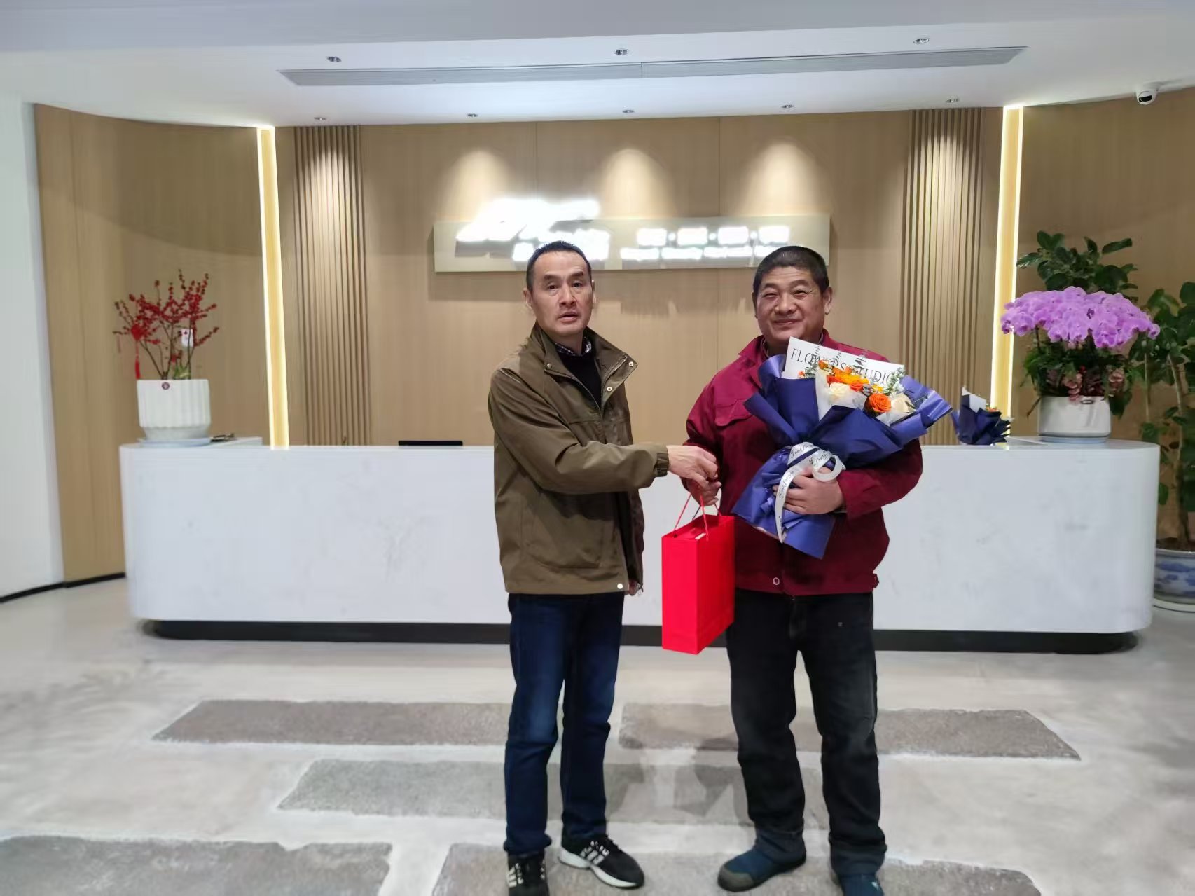 2025.3 退休人員榮休儀式照片.JPG